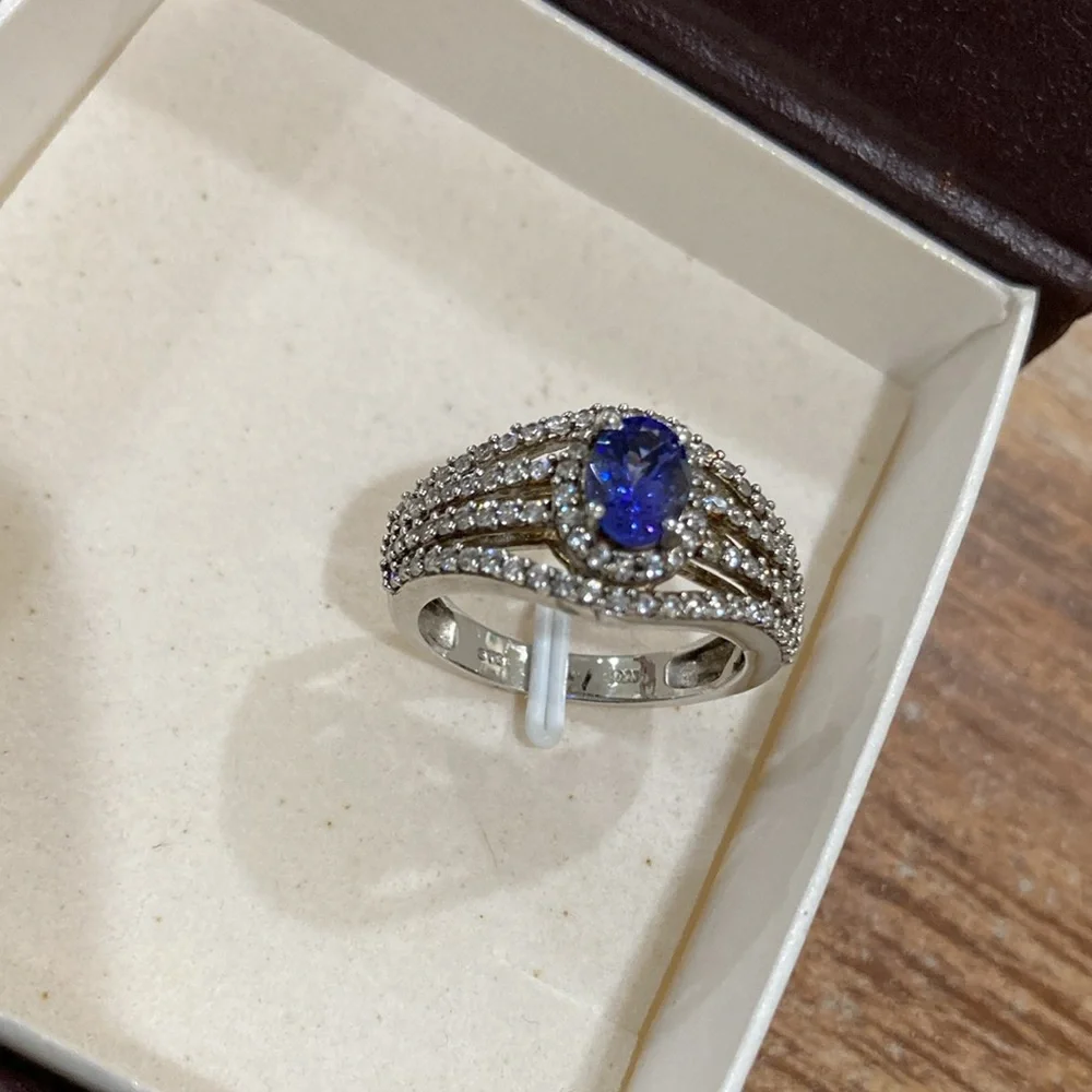 Tanzanite and Zircon